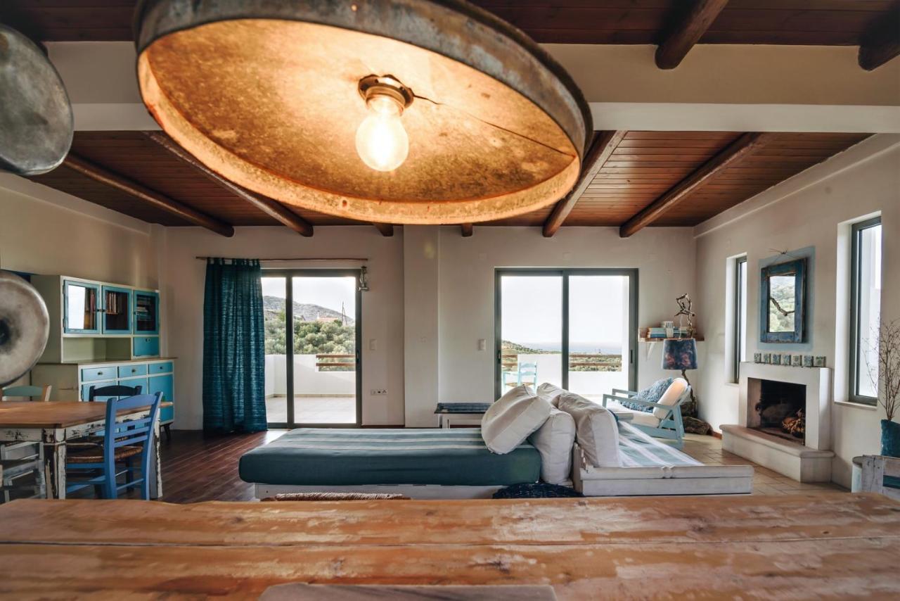 Saveriako, Paradise For Relaxed Free Spirits Villa อาเยีย เปลาเยีย ภายนอก รูปภาพ
