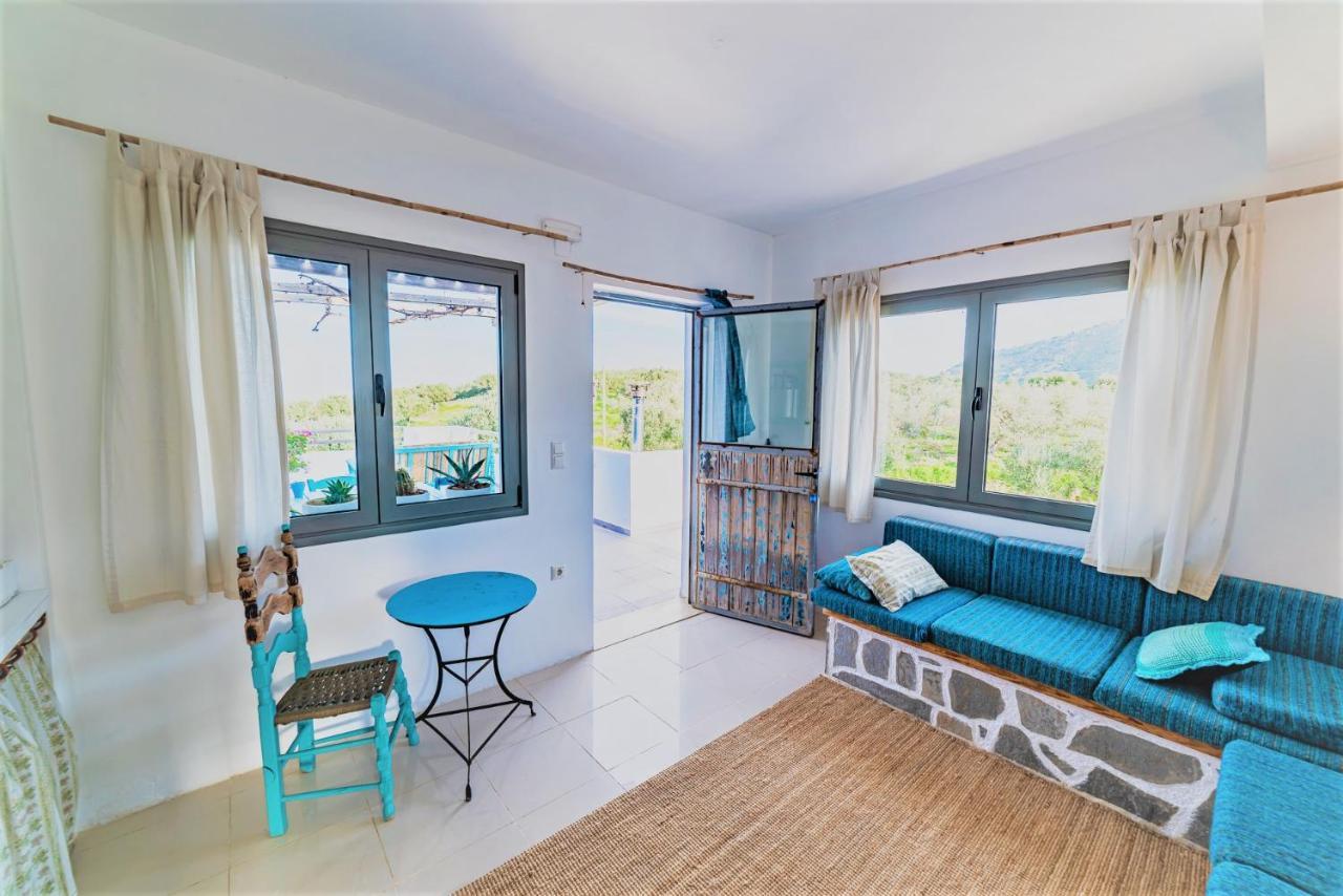 Saveriako, Paradise For Relaxed Free Spirits Villa อาเยีย เปลาเยีย ภายนอก รูปภาพ